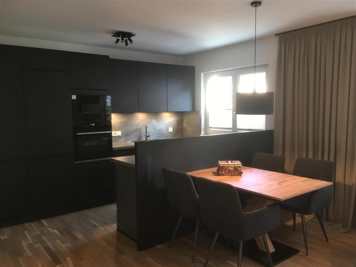 Monas Home Майерхофен Екстериор снимка